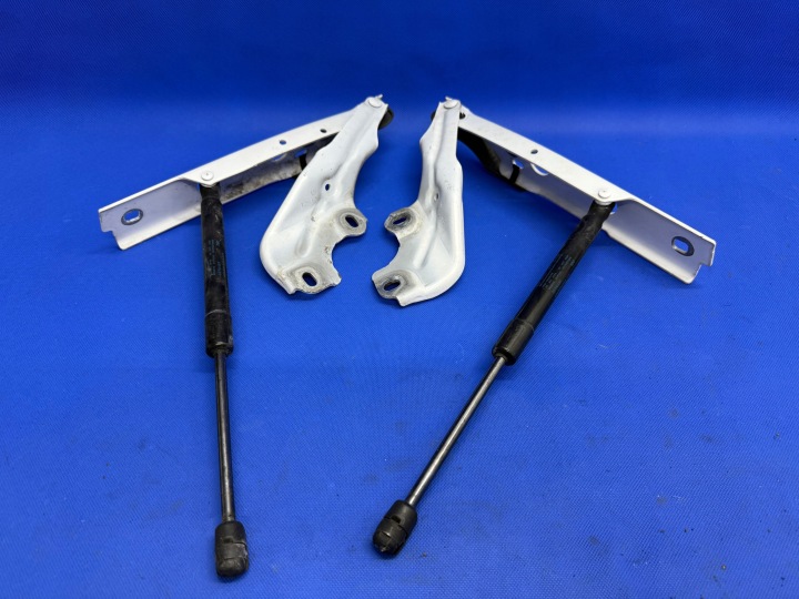 фото №6, Audi a6 a7 c7 4g петлі капота праве ліве 4g8823301e 4g8823302e ly9c kpl