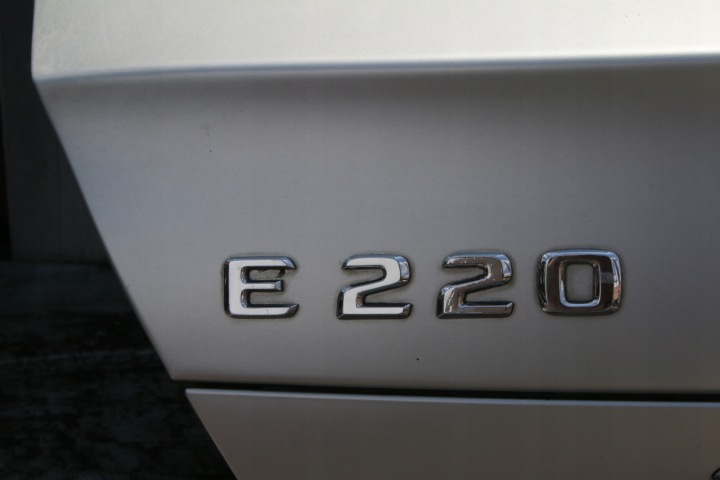 фото №11, Кришка багажника mercedes w211