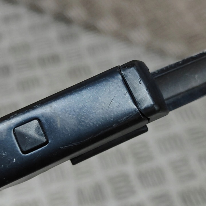 фото №7, Porsche taycan 9j1 2022 двірник скла передній / лобовий