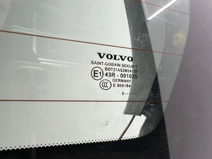 фото №6, Volvo v70 iii кришка зад задня скло