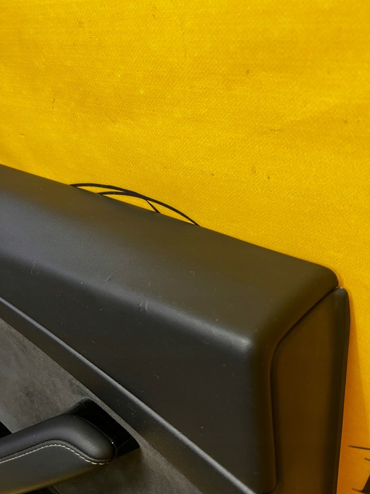 фото №6, Боковина дверь левый зад переключатель динамик tesla модель 3