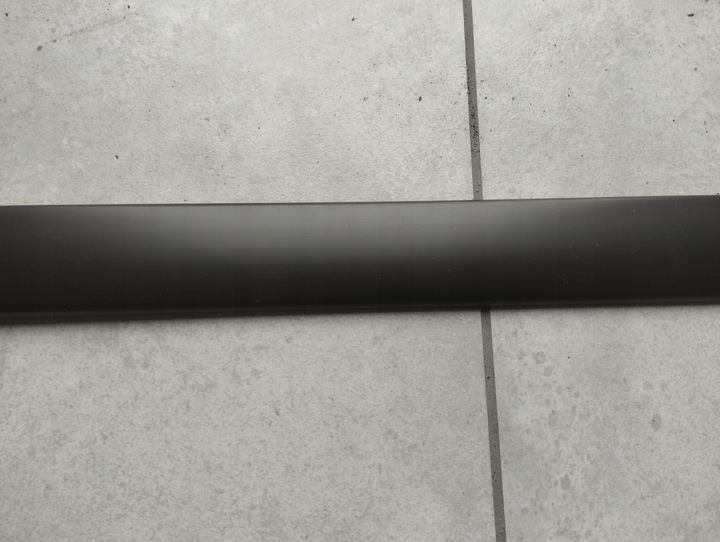 фото №5, Toyota corolla планка дверь левый зад 75742-1a010