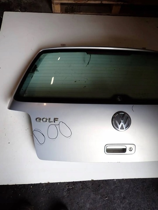 фото №2, Крышка задняя зад багажника vw golf iv 98r lb7z