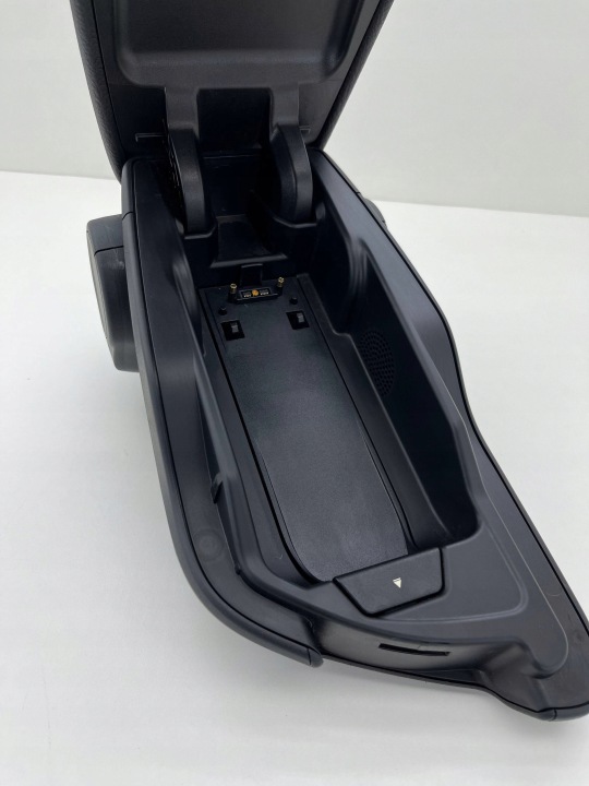 фото №15, Bmw x1 f48 lci подлокотник туннеля среднего 1269102