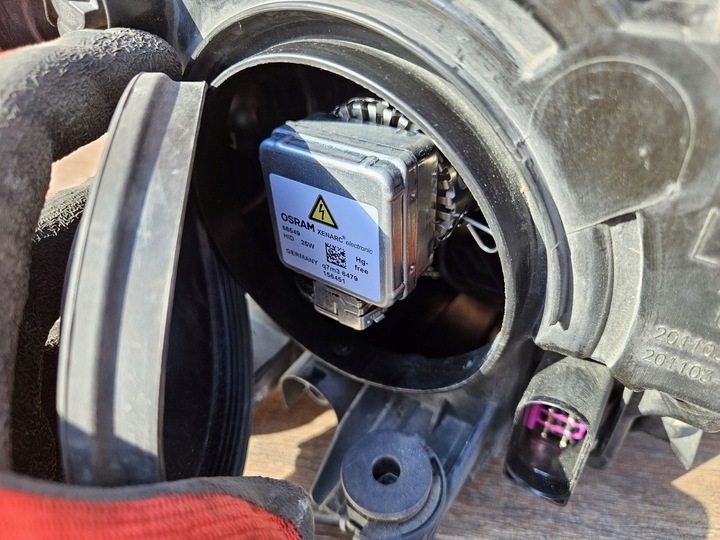 фото №12, Vw caddy iv лампа ліва передня ксенон 2k1941031a комплектна eu