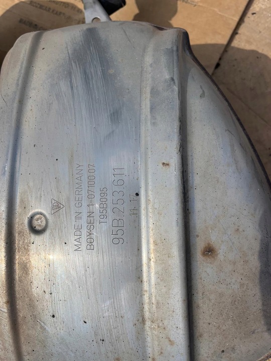 фото №6, Wydechy/tłumiki конечные/ трубы выпускные 95b253411d porsche macan 2.0tfsi