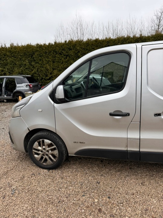 фото №15, Renault trafic vivaro talento магнитола заводские