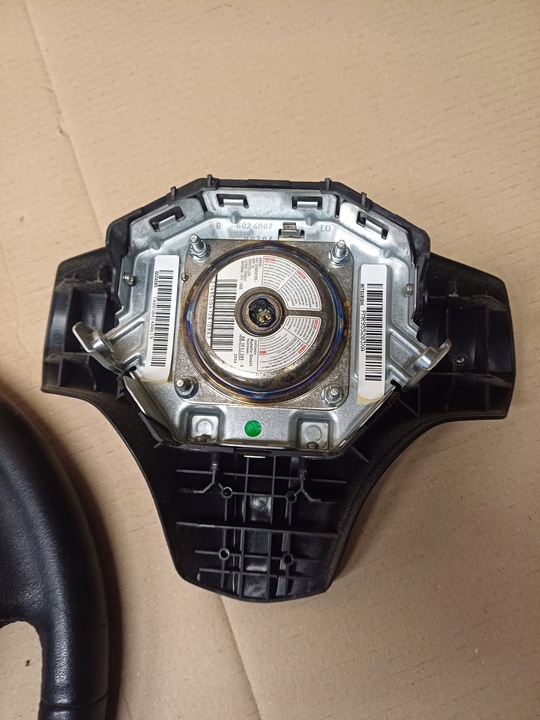 фото №7, Руль кожаный mitsubishi colt vi nr. mr955202