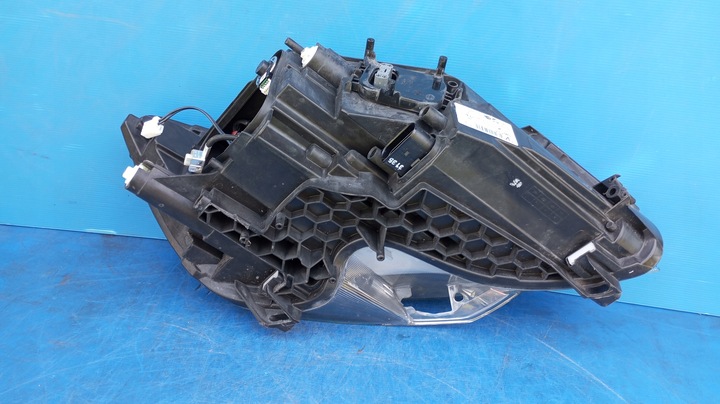 фото №14, Лампа лівий перед eu 3t1941017h ксенон поворотний skoda superb ii рестайлінг