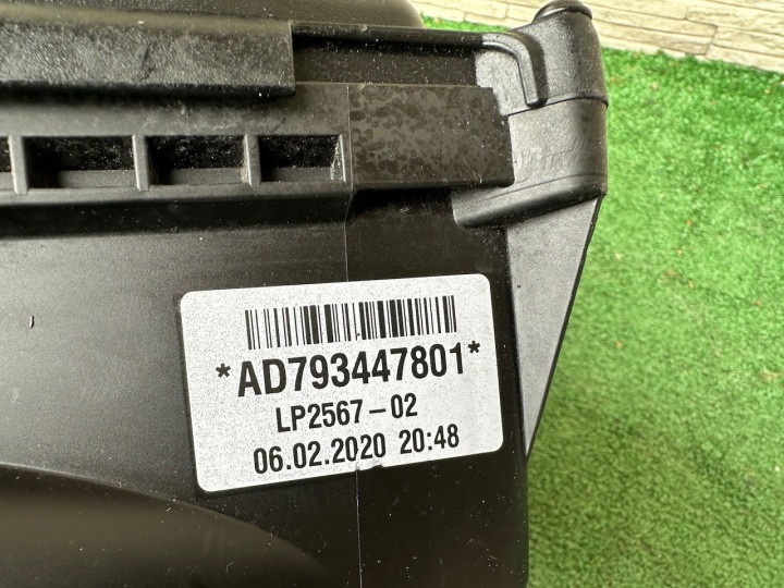фото №5, Корпус фильтра воздуха bmw g11 g15 g30 5.0i 7934478