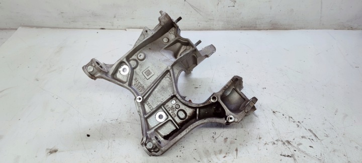 фото №5, Кронштейн двигателя кронштейн правое audi a6 c8 80a399296s