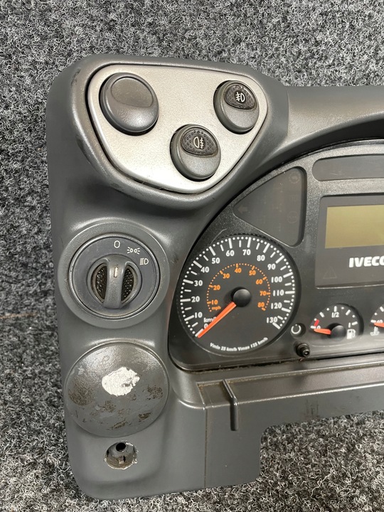 фото №7, Iveco eurocargo ii спидометр приборы панель рамка 504158813