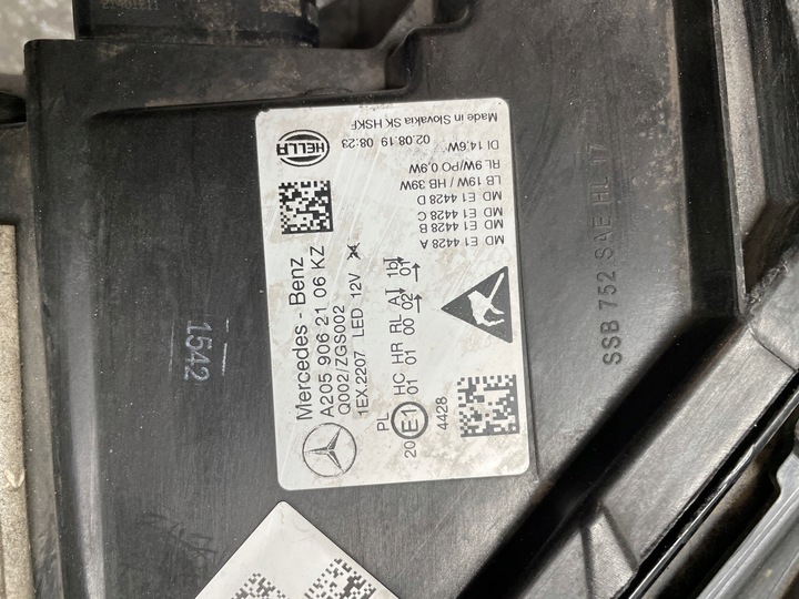 фото №8, Лампа передня ліва mercedes c клас w205 рестайлінг led