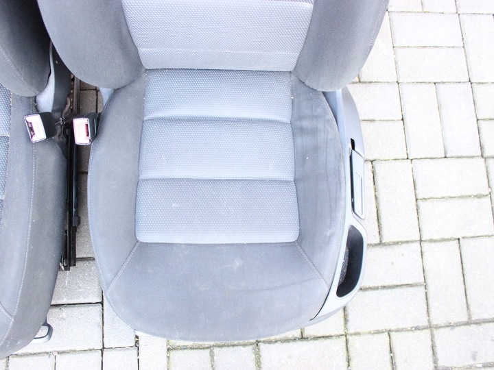 фото №7, Сиденья skoda octavia 2 1,8 tsi хэтчбек