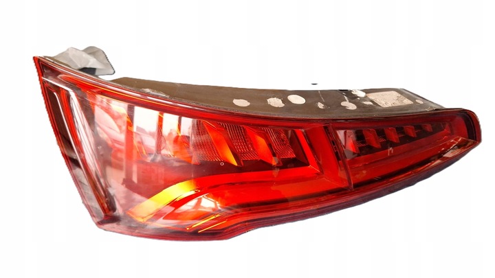 фото №7, Лампа крышки зад audi q5 ii 80a цена za комплект состояние jak новый