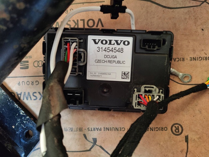 фото №7, Volvo v60 2020 hak буксирувальний комплект 32270817
