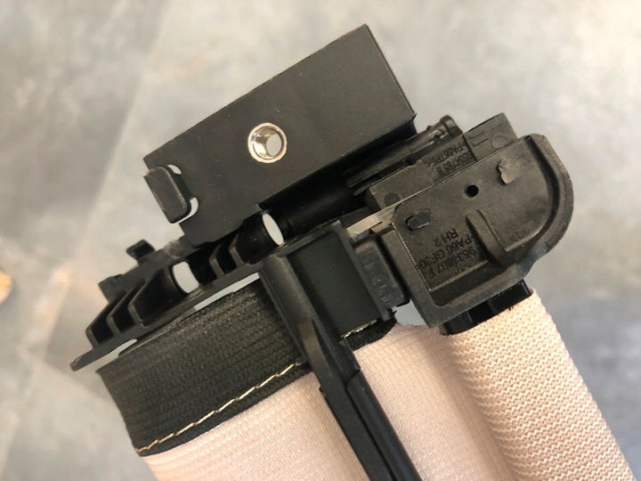 фото №11, Ролета шторка люк бежевий beż a2067804200 світла do c w206 x206 2021-