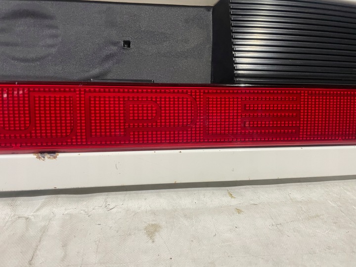 фото №8, Audi 80 b2 ur-quattro купе крышка зад накладка 82-88