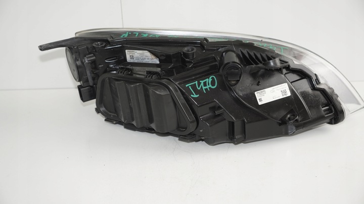 фото №8, Лампа левый перед volvo v40 ii 2 12-15r