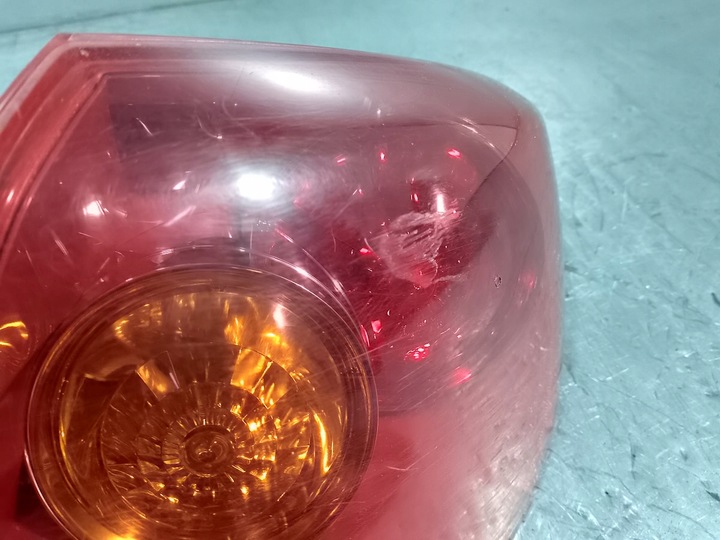 фото №12, Лампы зад комплект mazda 3 p2912 p2913r p2913l хэтчбек