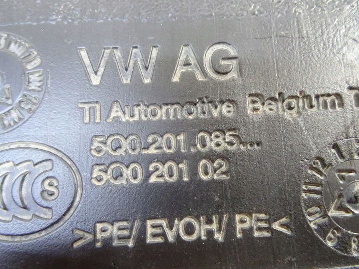 фото №13, Бак топлива bak vw seat skoda 5q0201085