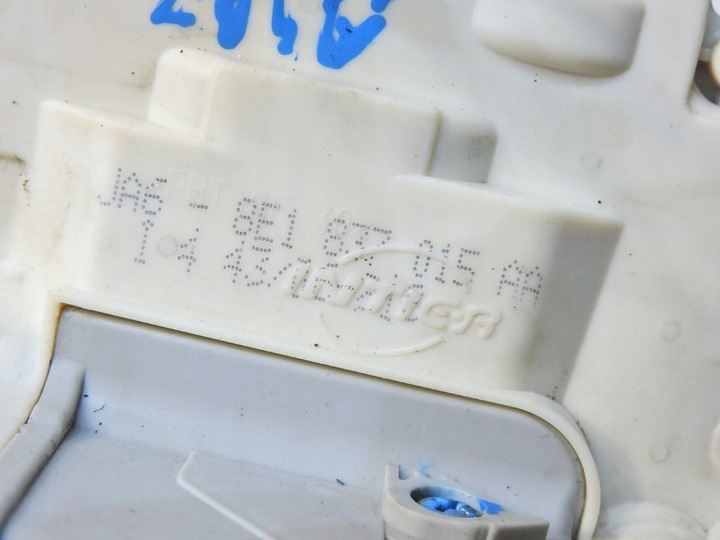 фото №6, Замок двері лівий перед 9 pin audi a4 b7 8e1837015aa