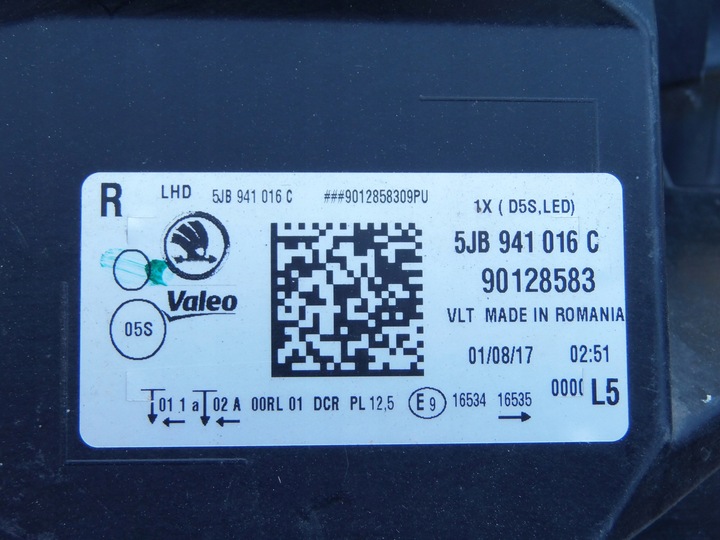 фото №14, Лампа праві перед 5jb941016c skoda rapid