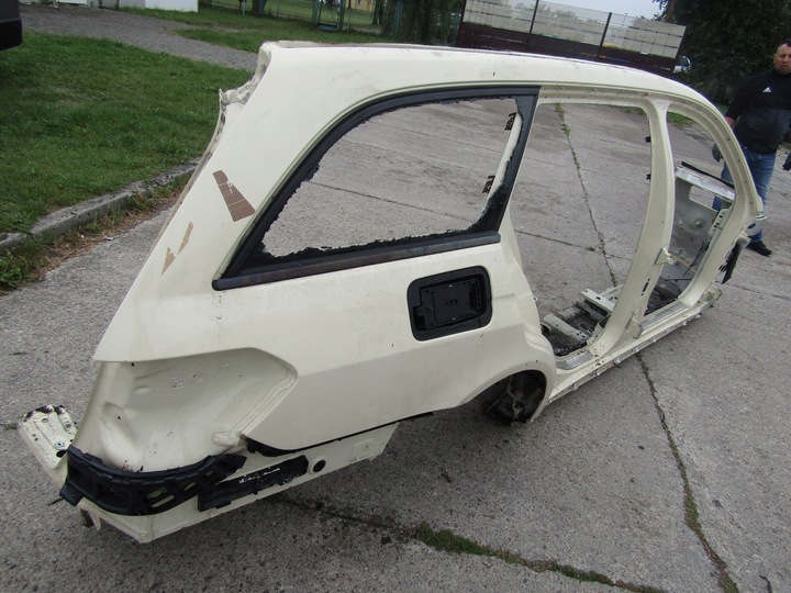 фото №5, Чверть крило правий зад mercedes w212 універсал