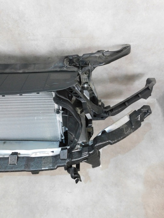 фото №4, Audi q5 80a усилитель pas перед радиатор балка вентилятор