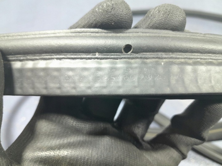 фото №5, Bmw x5 g05 lci прокладка кришки багажника зад 9854893