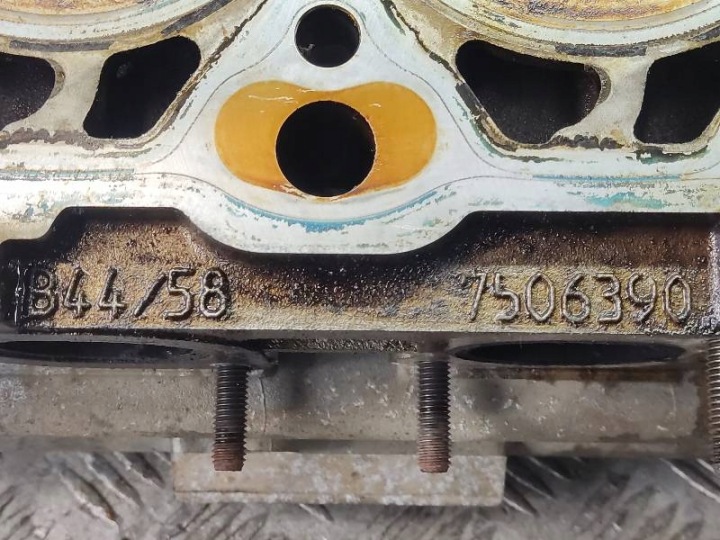 фото №10, Головка вали регулятор vanos 7506775 e65 745i