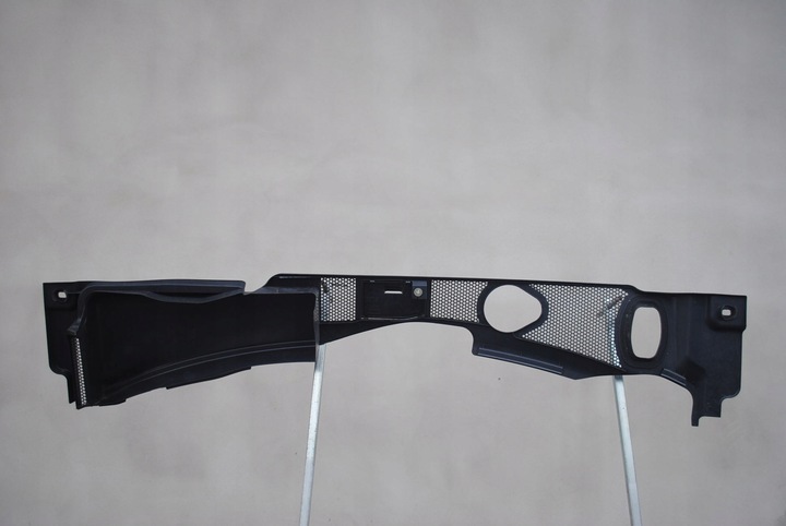 фото №6, Панель под лобовым стеклом 8k1819447, 8k1819424 audi a4 b8