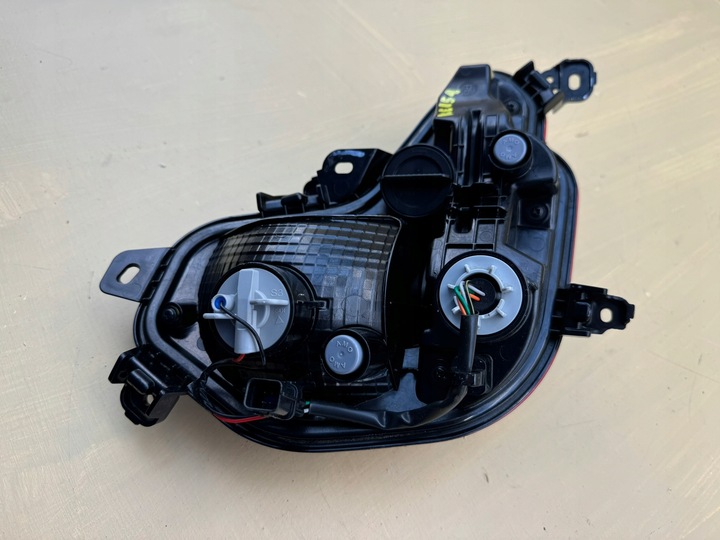 фото №13, Hyundai tucson iv 4 n-line 20r- лампа лівий зад задня ліва