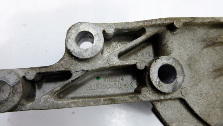 фото №7, Chevrolet cruze 1.6 16v кронштейн крепление коробки 13248667