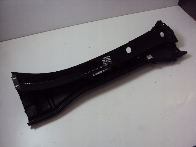 фото №1, Панель под лобовым стеклом toyota c-hr гибрид 19 r