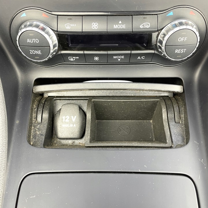 фото №6, Mercedes x117 c117 w117 cla туннель средний панель климат бардачок пепельница