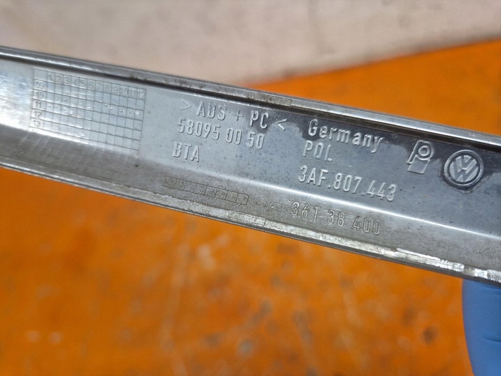 фото №7, Vw passat b7 10-14 універсал планка хром середня бампера зад 3af807443