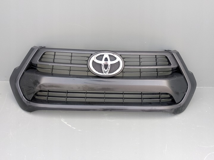 фото №12, Toyota hilux viii рестайлинг 2017- решётка радиатора решётка радиатор перед 53100-0kj80 ÷