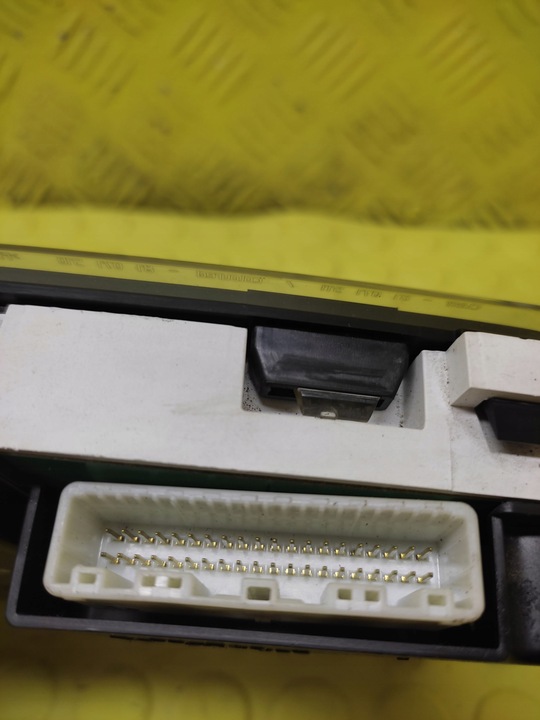 фото №7, Toyota corolla e12 2.0d спідометр  прилади 8380002810