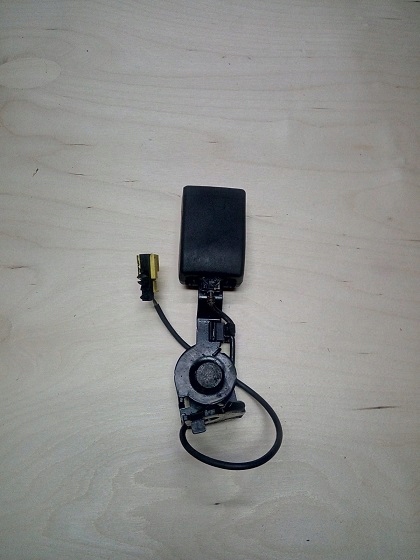 фото №1, Mercedes ml gl w166 застібка скоба ременя bezp зад