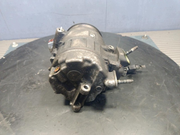 фото №4, Ford transit connect mk2 1.5 tdci компрессор кондиционера f1f1-19d629-hc