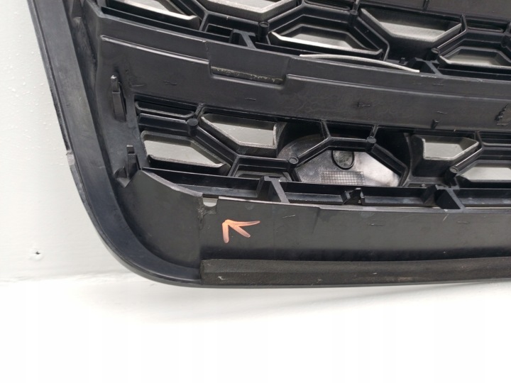 фото №15, Land rover discovery sport 2016= центральная решётка бампера l550-c8c9a =