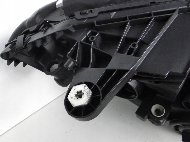 фото №8, Mercedes c клас w205 205 лампа ліва h7 чорна