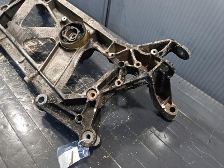 фото №8, Volkswagen golf viii подрамник перед 5wa199369a