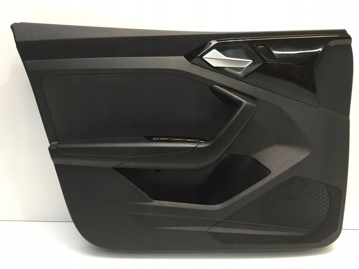 фото №1, Audi a1 82a 2021 боковина дверь левый перед 82g867133