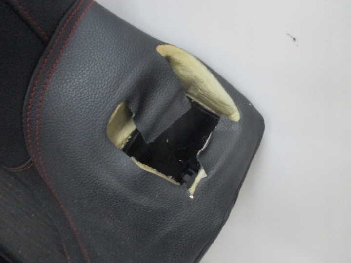 фото №10, Сидіння оббивка шкіра mercedes cla 117 amg