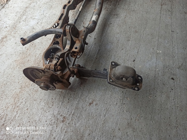фото №5, Подвешивание зад 1.6tdi cayc touran 10- 1k0505315bh