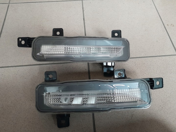 фото №1, Genesis gv70 2021- лампа лампа бампера зад задняя левая правая
