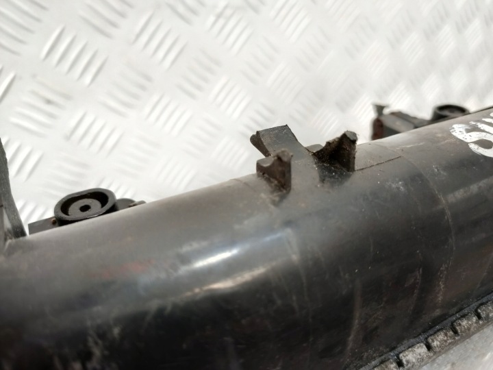 фото №8, Subaru impreza gd 01-07 2.0 бензин радіатор основний  вентилятори комплект oem номер