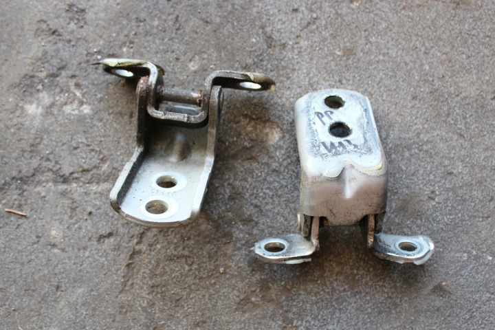 фото №1, Nissan micra k13 петлі двері праві перед комплект